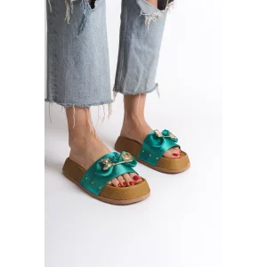 DILA Kalın ve Ortopedik Taban Ayıcıklı Saten Kadın Terlik  KT - Yeşil