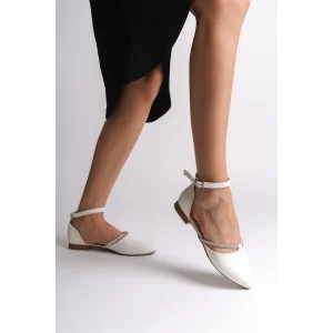 MONICA Tokalı Ortopedik Rahat Taban Taş Detaylı Kadın Babet Ayakkabı  KT - Beyaz