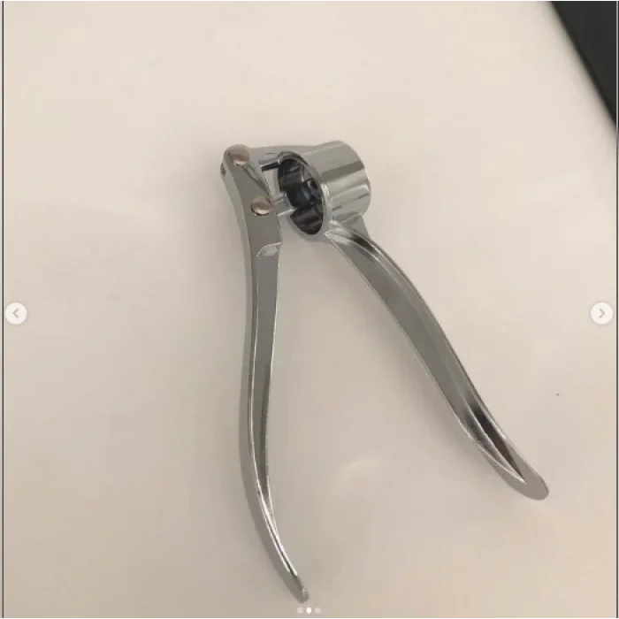 Metal Pres Hazneli Sarımsak Ezeceği