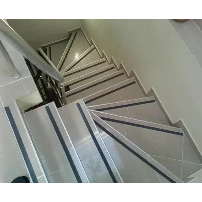 Merdiven Kaydırmaz Bant 5 Metre