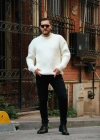Oversize Beyaz Kazak