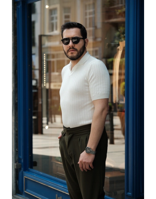 Beyaz Yakalı Triko T-Shirt