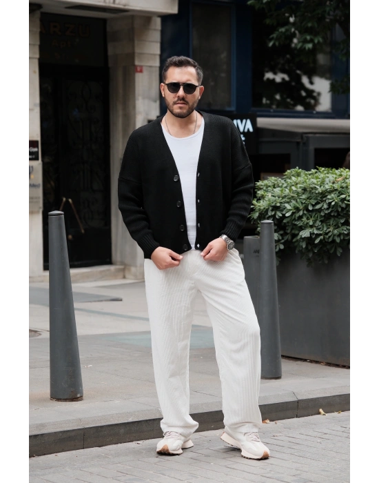 Düğmeli Örme Hırka