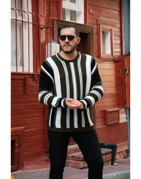 Haki Şerit Detaylı Örme Kazak