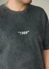 1989 Sırt Baskılı T-Shirt