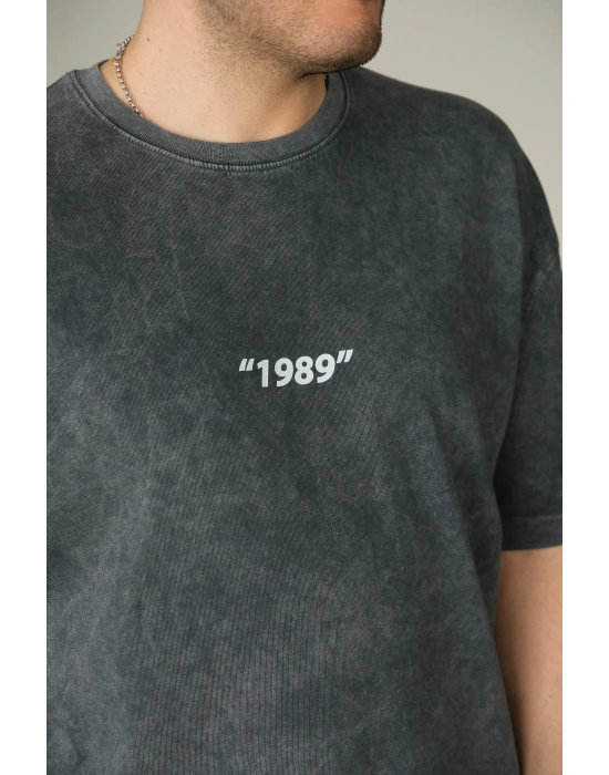 1989 Sırt Baskılı T-Shirt