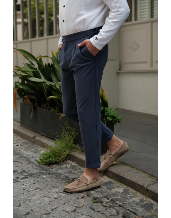 Pileli Lacivert Kumaş Pantolon