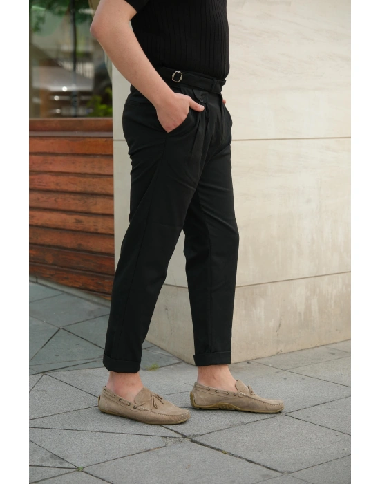 Pileli Siyah Kumaş Pantolon