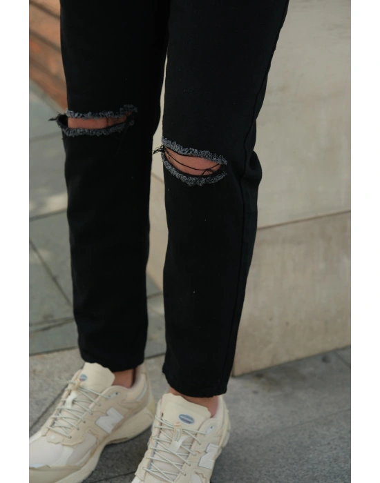 Yırtık Siyah Boyfriend Pantolon