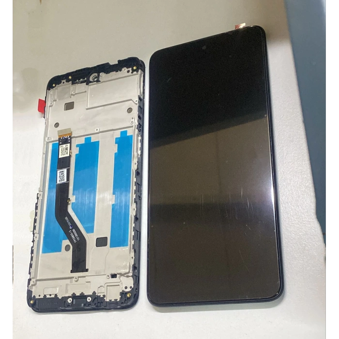 Omix X600 Çıtalı Lcd Dokunmatik Ekran