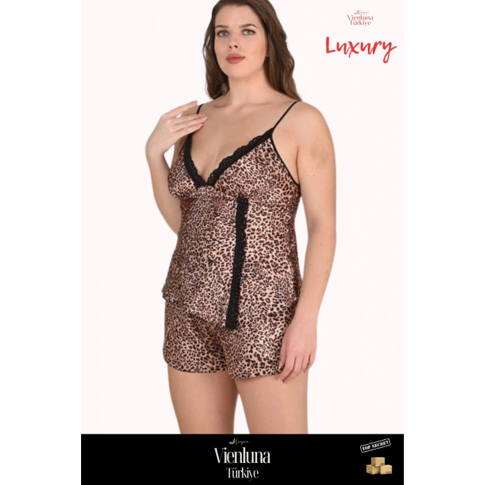 Yeni Sezon Premium Lüks Kadın Fantezi Çok Şık Modern Zarif Büyük Beden Leopar Desenli Şort Takımı