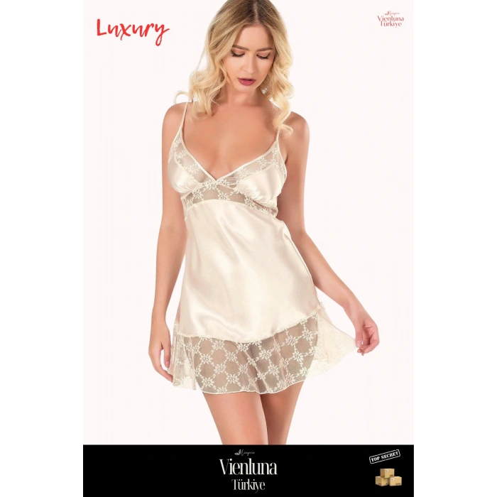 Deluxe Seri Premium Şık Lüks Zarif Modern Erotik Seksi Çekici Fantezi Tarz Trend Kısa Saten Gecelik