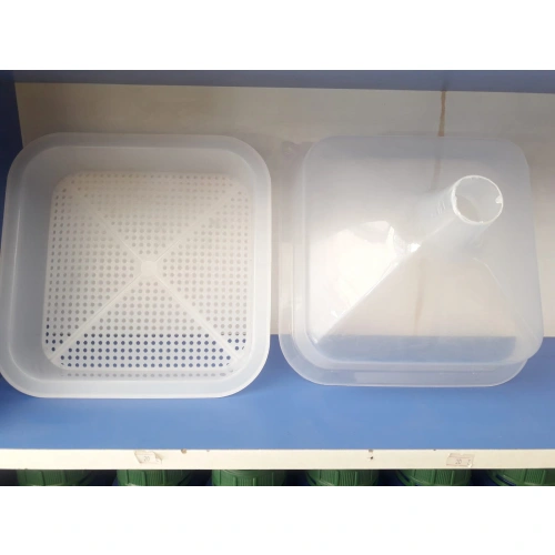 Plastik Huni Bal Süzgeci