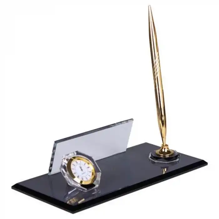 Kristal Masa İsimliği 2