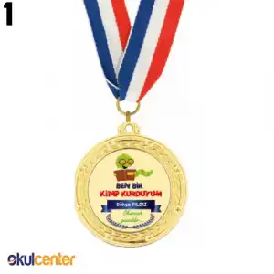 İsimli Kitap Kurdu Madalyası