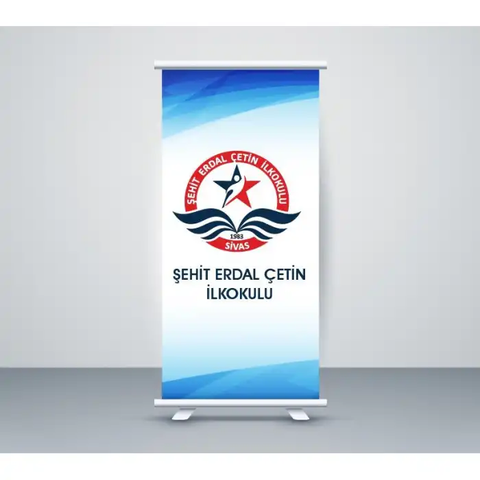 Okula Özel İsimli ve Logolu Rollup 3