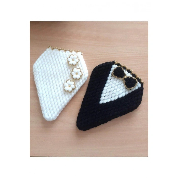 Hediye Dünyası Çeyizlik El Örgüsü 2li Siyah Beyaz Gelin Damat Lif Seti Çilek Model