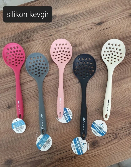 İvory Silikon Kevgir Fuşya