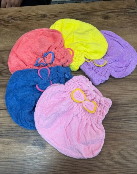 Küçük Fiyonklu Bone