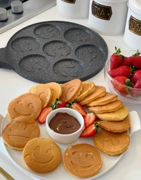 Pankek Tava Gülen Yüzlü