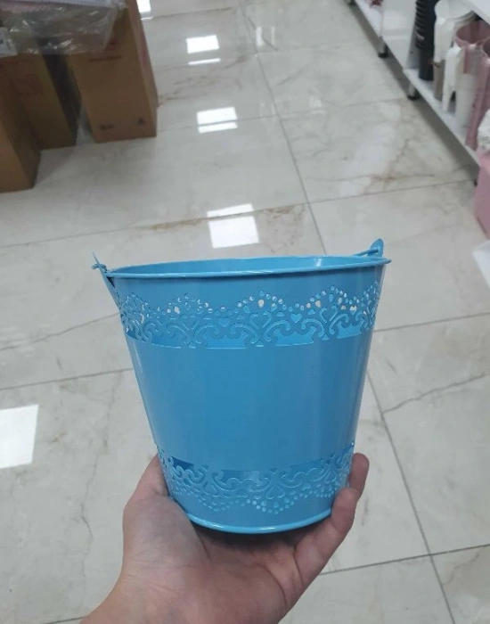 Büyük Kova Metal Çiçekli