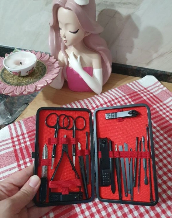 18 Parça Paslanmaz Çelik Pedikür Manikür Seti