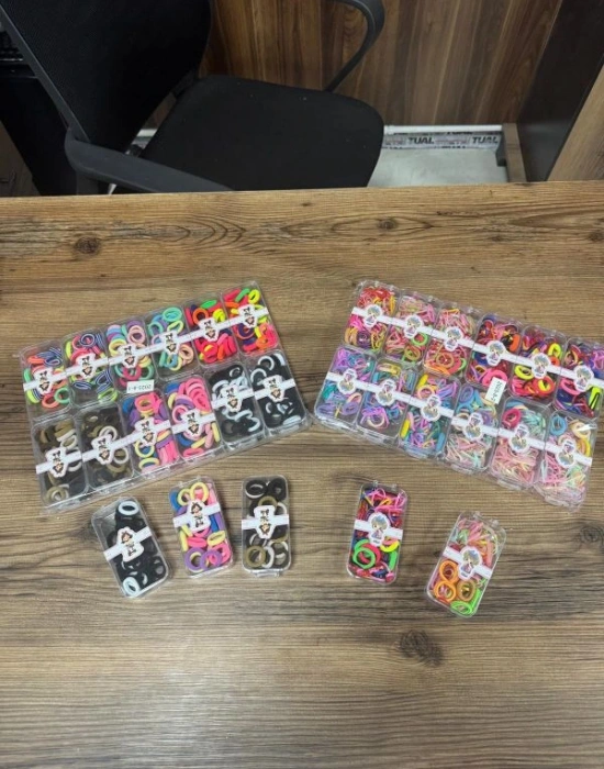 Karma Lastikli Havlu Ve Plastik Tokalar 2025-8-1-8-2