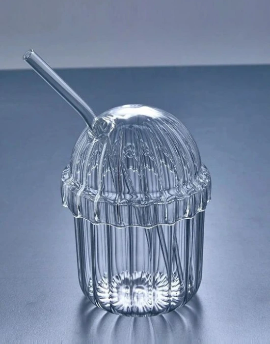 Çizgili Kapakli Pipetli Cam Bardak Kçk