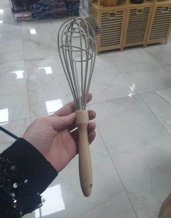 Ahşap Saplı İçi Kıvrımlı Çırpıcı