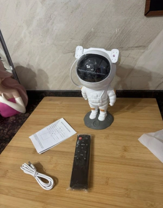 Astronot Galaksi Projektör Kumandalı Gece Lambası Yıldız Ve Samanyolu