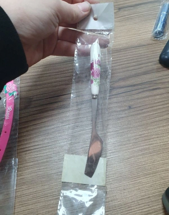 Porselen Saplı Tereyağ Çikolata Sürme Bıcak