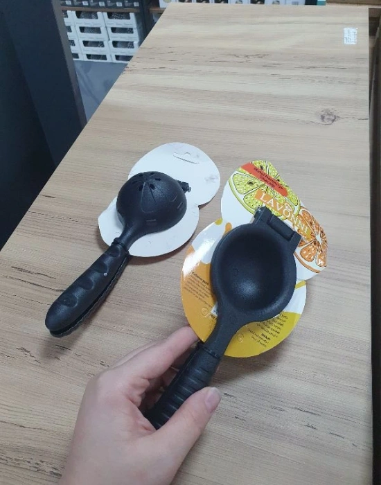 Döküm Limon Sıkacak Siyah