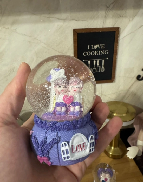 Işıklı Kar Küresi Mini Boy 10 x 6.5 CM A-B 9546