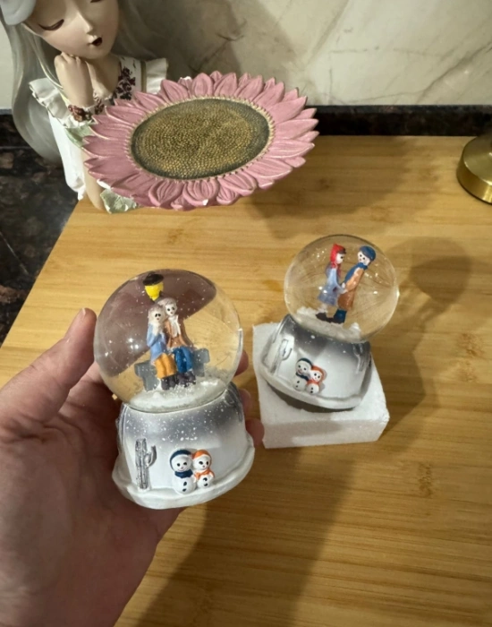 Işıklı Kar Küresi Mini Boy 10 x 6.5 CM A-B 9545