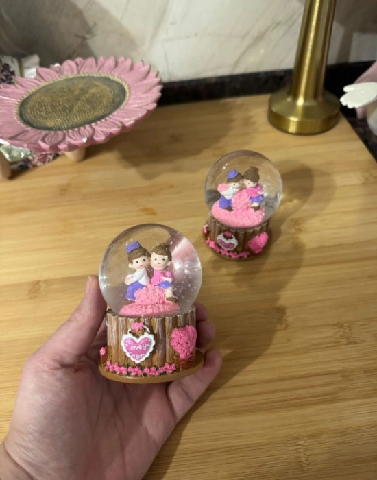 Işıklı Kar Küresi Mini Boy 10 x 6.5 CM A-B 9549