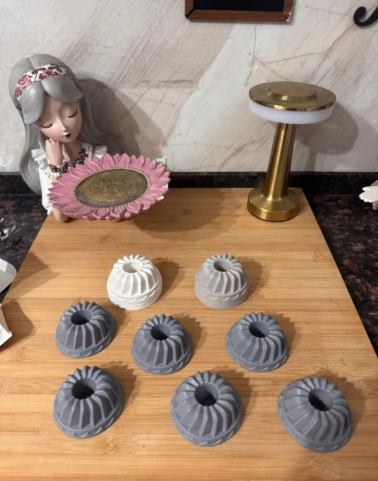 BRNS Mini Silikon Kek Kalıbı 6Lı Delikli Oluklu