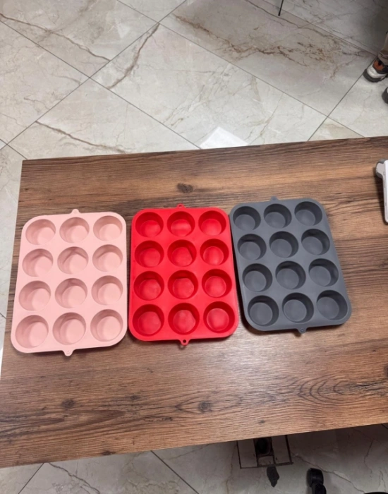 Silikon 12Li Muffin Kalbı Renkli pudra Kırmızı Gri