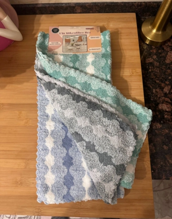 B. 3Lü Mikrofber Temizlik Bez Krd Dalgalı Toz Kir Bezi