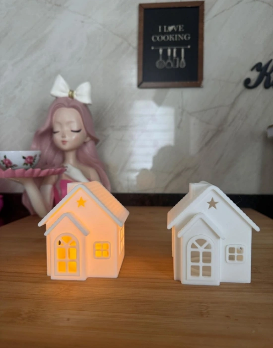 Km Group Ev Model Işıklı Mumluk 9 x 7 Cm