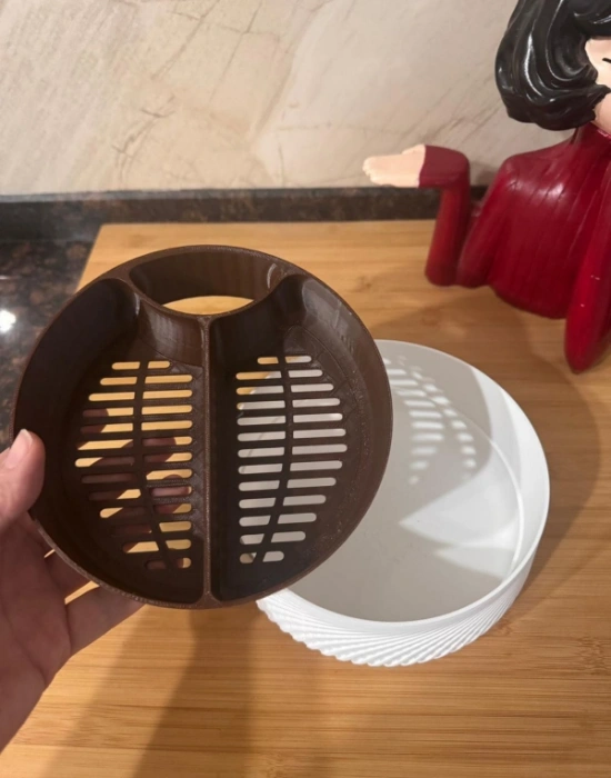 Km Group İki Bölmeli Kahverengi Beyaz Çerez Kuruyemiş Tabağı 16,50 x 8 Cm