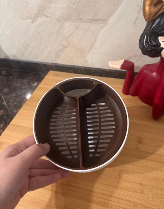 Km Group İki Bölmeli Kahverengi Beyaz Çerez Kuruyemiş Tabağı 16,50 x 8 Cm