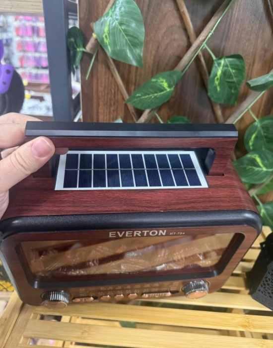 Şömine Görünümlü Nostaljik Radio Güneş Panelli