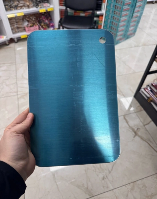 B. Küçük Boy Paslanmaz Çelik Kesim Panosu 20 x 30 Cm