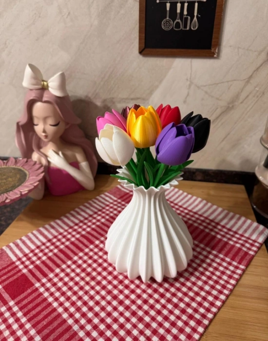 Km Group Lale Gül Baskı Renkli Plastik Adet