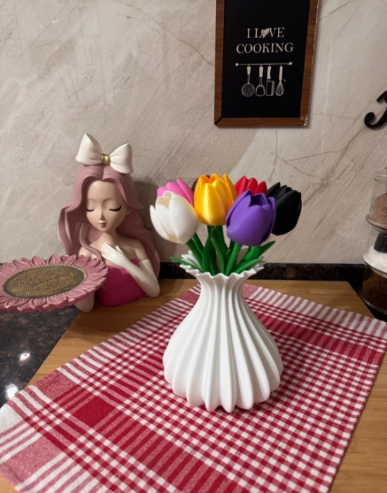 Km Group Lale Gül Baskı Renkli Plastik Adet