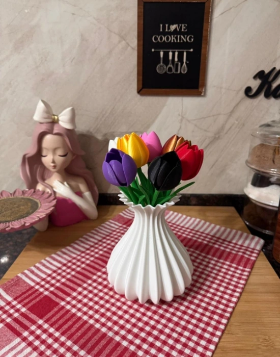 Km Group Lale Gül Baskı Renkli Plastik Adet