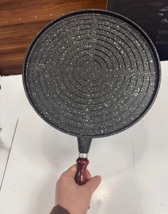 Yeni Model Vernik Saplı Hamarat Çift Taraflı Döküm Bazlama Gözleme Tava 34 Cm