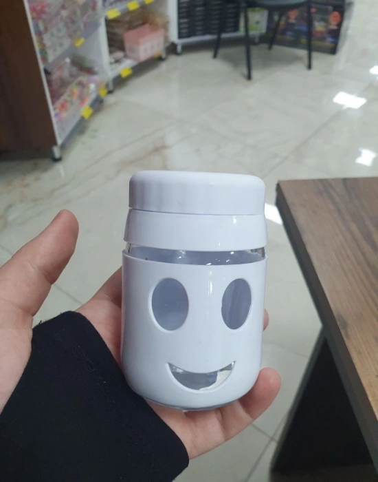 Gülen Yüzlü Tuzluk Beyaz