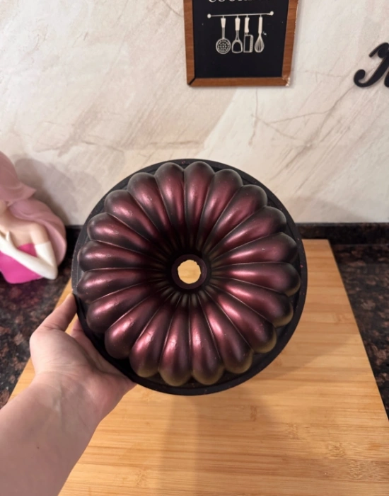 Chefiora Marka Döküm Dilimli Kek Kalıbı