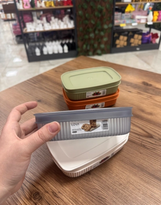 LV. SHELL SİYAH 600 ML Saklama Kabı Adet